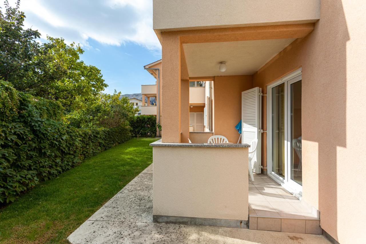 Apartments Crnekovic IV Baška Eksteriør billede