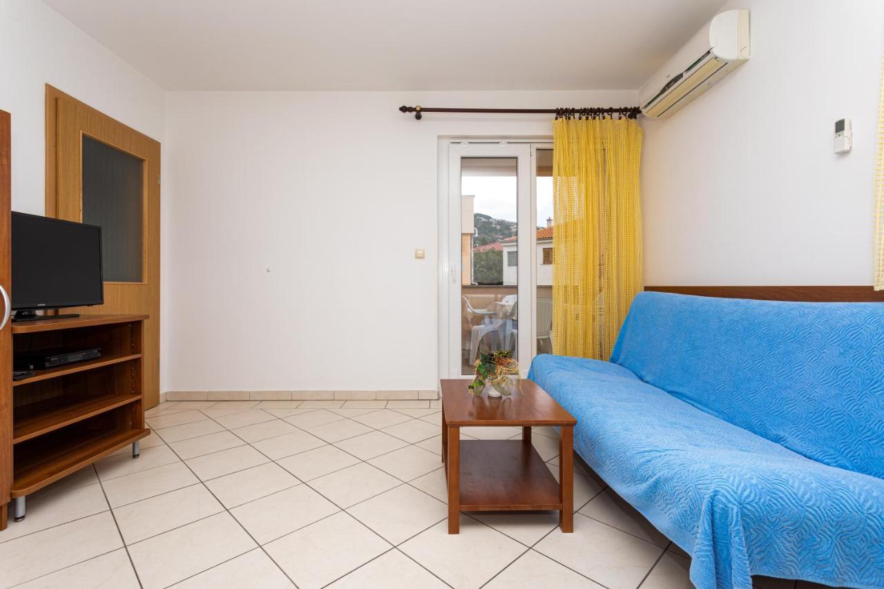Apartments Crnekovic IV Baška Eksteriør billede